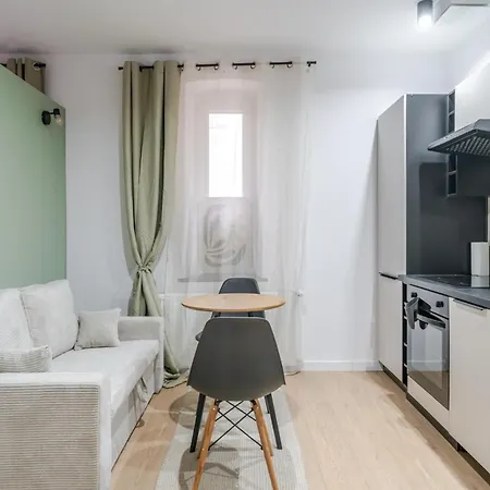 Krzywa Homely By Bookinghost Apartment Katowice
